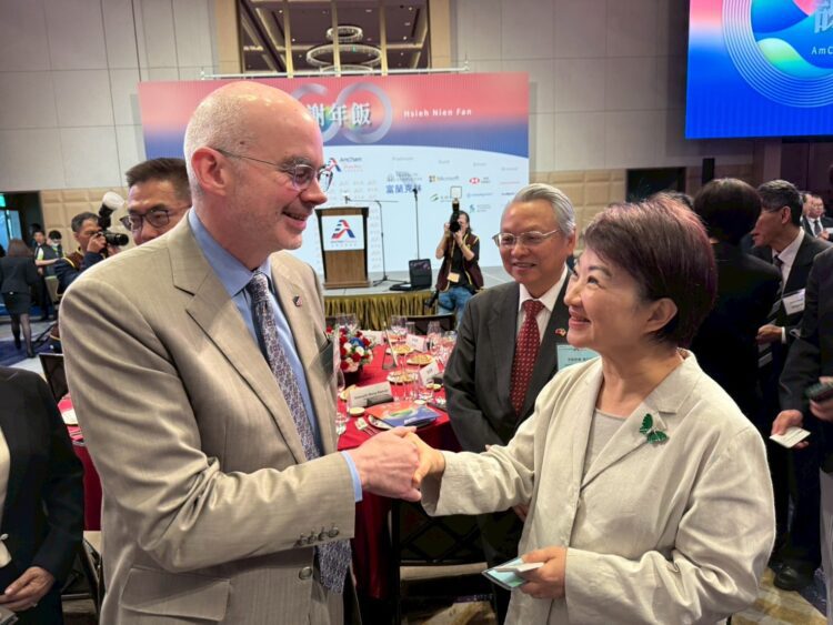 盧市長連續4年應邀出席台灣美國商會謝年飯-推廣台中投資環境促台美合作