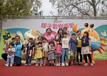 中市兒童月首場登場　親子歡樂派對湧千人嗨翻豐原葫蘆墩
