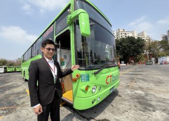 中市交通局打造有溫度的公車！駕駛熱心伸援手-市民讚「天使司機」