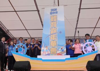中市體育嘉年華登場萬人湧入大里高中　匹克球首亮相市民嗨翻