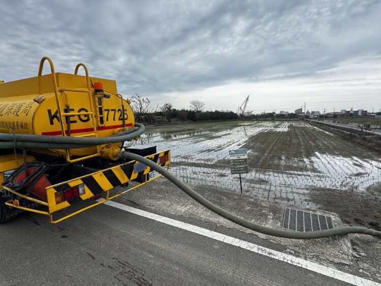 國際戰爭推升化肥價格-中市府推小豬車隊及加肥站免費供應天然沼肥
