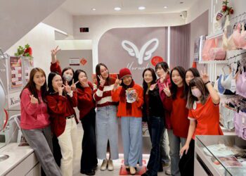 玉如阿姨內衣開出「台中購物節」百萬大獎！領美女軍團　力拼過年業績