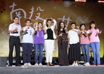 南投茶博民歌之夜 搖滾青春6萬人擠爆會場