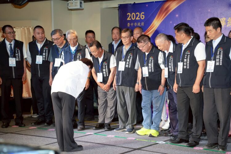 台中市調解成立率連6年高居全國第一-中市府舉辦調解績優人員表揚大會-肯定調解團隊貢獻