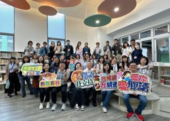 中市閱讀教育奪18獎連5年全國第一-閱讀教育輔導團帶領圖書教師跨縣市交流