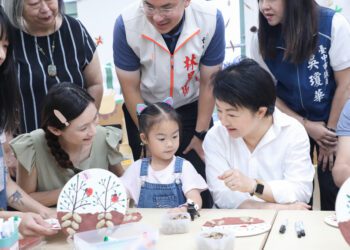 台中有喜好事花生！龍井親子館開幕-盧市長：實現「區區親子館」共創在地幸福
