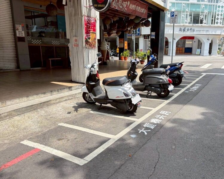 適車適所！中市5/1起熱門商圈試辦大重機共用路邊機車格-比照機車費率