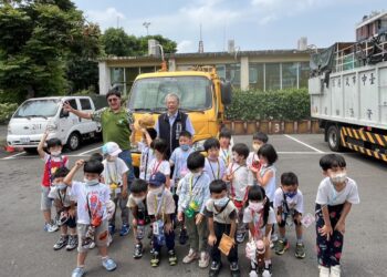 小小環保尖兵出任務-五權幼兒園參訪中市北區清潔隊