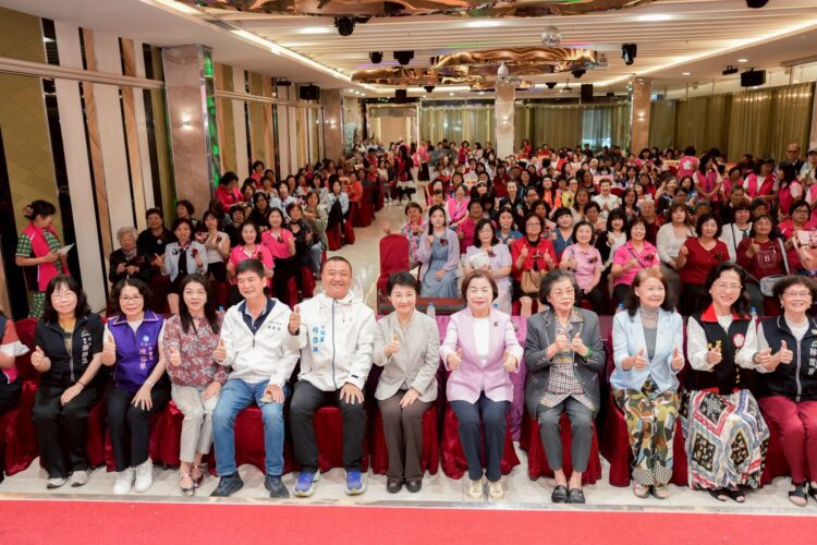 「市長媽媽」感性表揚模範婆媳-盧秀燕盛讚：撐起世界半邊天的「女神」