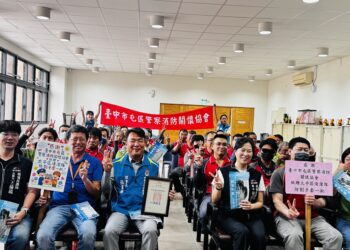 守護城市英雄！台中市太平區清潔隊獲贈專業防割手套提升執勤安全