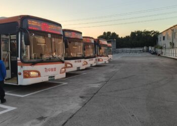 中市市區公車評鑑出爐！和欣客運、睿奕交通獲優等-交通局：獎優罰劣強化行車安全與服務品質