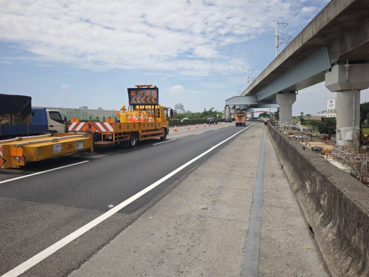市政路延伸二標管冪施工遭遇地質挑戰-中市府全力應變確保國道行車安全