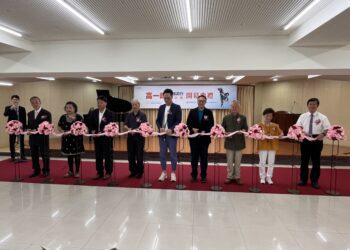 「逆風前行—高一峰紀念展」今開幕-鄭副市長肯定其以藝術促進台中文化發展