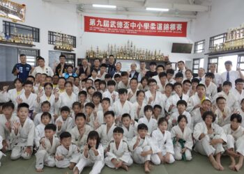 第九屆武德盃柔道賽台中登場！-逾200名小將同場競技-4歲萌娃初試身手成焦點