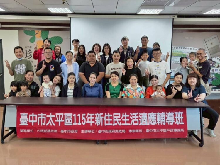 甜點皂香伴台語聲 太平戶所輔導班陪新住民感受幸福「新」台味