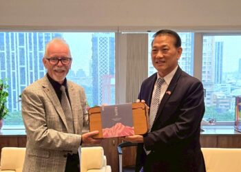 美國聖地牙哥姊妹市協會總會長拜會中市府-張副秘書長：拓展兩市文化、教育及觀光更全面合作