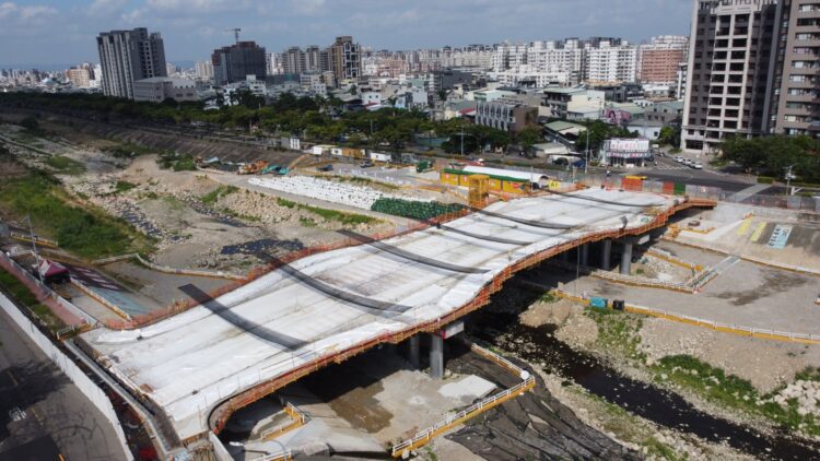 工程進度突破80%!串聯北屯、太平「坪林新橋」定名-預計115年底通車