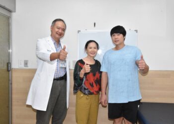 影音/肉攤母子同患職業病 肩旋轉肌袖撕裂傷術後剁肉舉重毫不費力