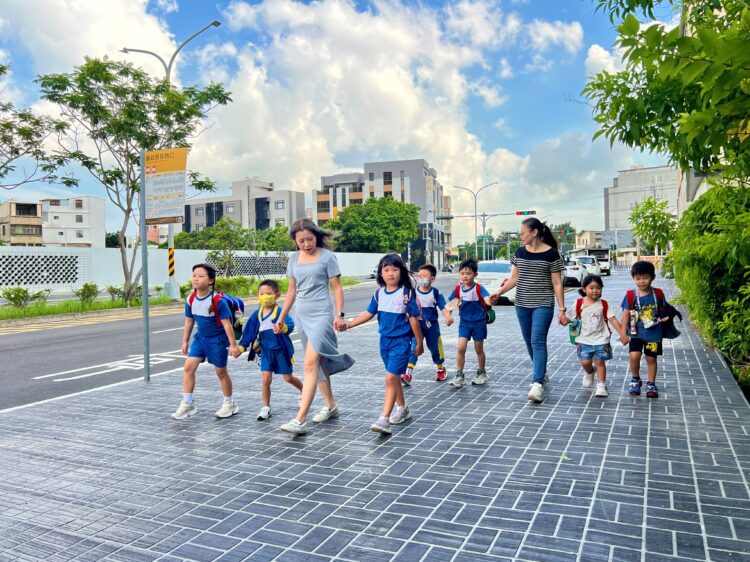 打造安全通學新典範！-清水人行環境改善工程勇奪全國「馬路好行」特優獎