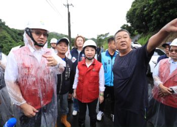 霧峰暗坑巷復建工程完工-盧市長視察肯定提升防災韌性