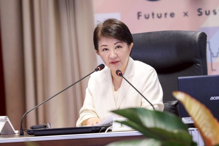 體育經費349億全國第一！-滿意度60.8%雙冠六都-盧市長：打造全齡酷運動地圖