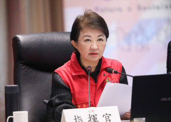 強颱巴威恐挾帶強風豪雨-盧市長親坐鎮防颱會議:超前部署、從嚴管制