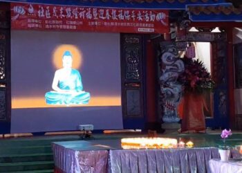 影音/社頭清水岩寺舉辦「歲末點燈祈福法會」 民眾聆聽開示能夠同沾法喜