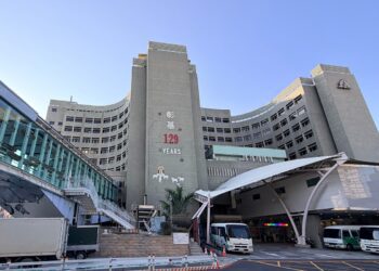 網傳彰基手術室「願意加班」宣導圖文 醫院特為此出面說明