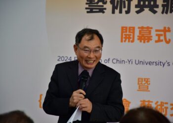 張大千、于右任等名家真跡在勤益科大現蹤　「藝術典藏展」至12／28把握欣賞良機