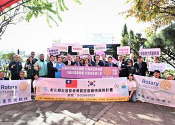 影音/扶輪社捐贈彰化衛生局骨質密度檢測儀 攜手守護縣民骨骼健康