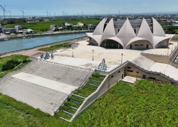 大安濱海樂園翻新優化　打造安全舒適旅遊環境