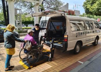 台中復康巴士服務獲雙金獎　肯定永續發展貢獻