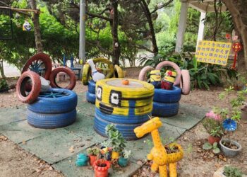 環保理念融入生活　中市清潔隊員將閒置空地化為文創休憩園地