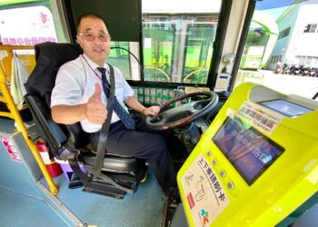 公車坐錯遇暖司機　觀光客讚：台灣最美麗的風景
