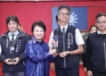 台中地稅局奪「廉能透明獎」特優 娛樂稅QGR智慧清查獲肯定