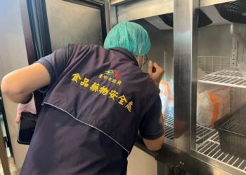 中市府稽查國道休息站餐飲業者　33家查驗結果全數合格