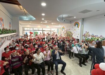 失智長輩的第二個家　得憶園與聊憶園合辦感恩餐會