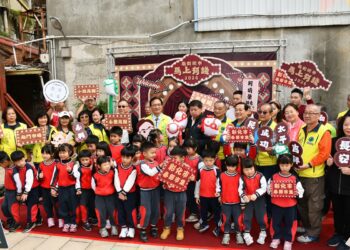 影音/春節旅遊何處去？ 最夯彰化春節市集「廟街鬧市・馬上有錢」