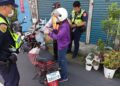 微型電動二輪車未掛牌 監理站:開單罰款並當場移置保管