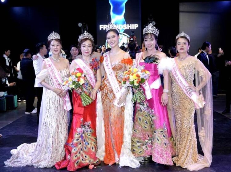 ▲國際友誼夫人世界前5強，臺灣時尚夫人佔了4席。(圖／摩琳文化協會提供）