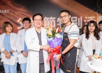 父親節彰基陳穆寬總院長向爸爸癌宣戰 口腔癌早期治癒率88%