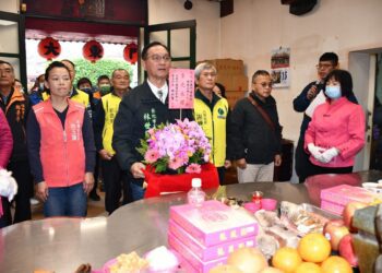 影音/大東門福德祠尾牙福德正神聖誕　歡迎大家來給「伯公仔」請吃雞酒