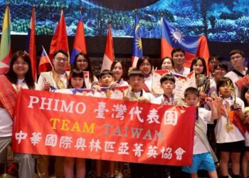 ▲PHIMO&IESO臺灣代表團於菲律賓宿霧合影。(圖/中華國際奧林匹亞菁英協會提供)
