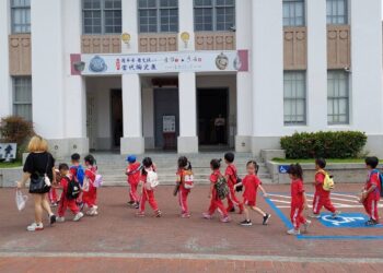 影音/鹿港公會堂「五田窯-羅平景.羅文祺父子當代陶瓷展」 帶來視覺與心靈的雙重饗宴