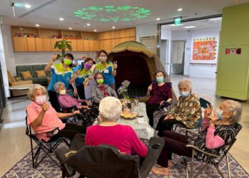 樂齡也能露營趣! 溪州秀和苑日照「偽出遊」長輩帳篷初體驗歡笑不斷