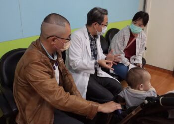 影音/10個月小男嬰打卡介苗腫成小籠包　家長憂心忡忡急求醫