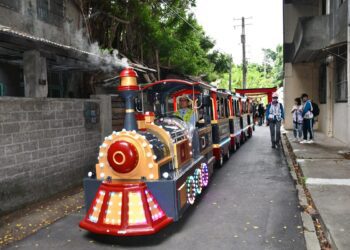 影音/推展鐵道文化觀光景點潛力　彰化市辦理鐵道市集「野餐日。時光列車」活動