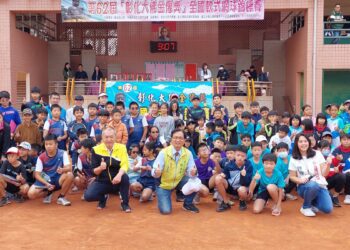 彰化大佛金像獎全國軟式網球錦標賽 7百多名隊員與教練參賽