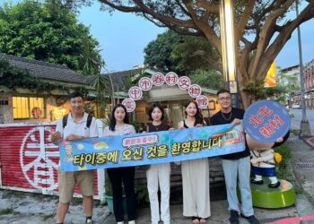 德威航空空服員深度體驗台中美景與美食