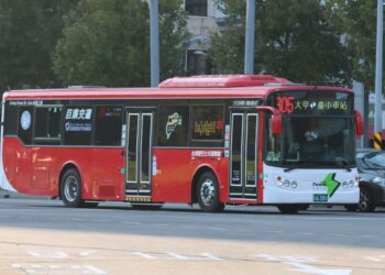 守護行人安全 中市加強公車行車稽查 違規不寬貸